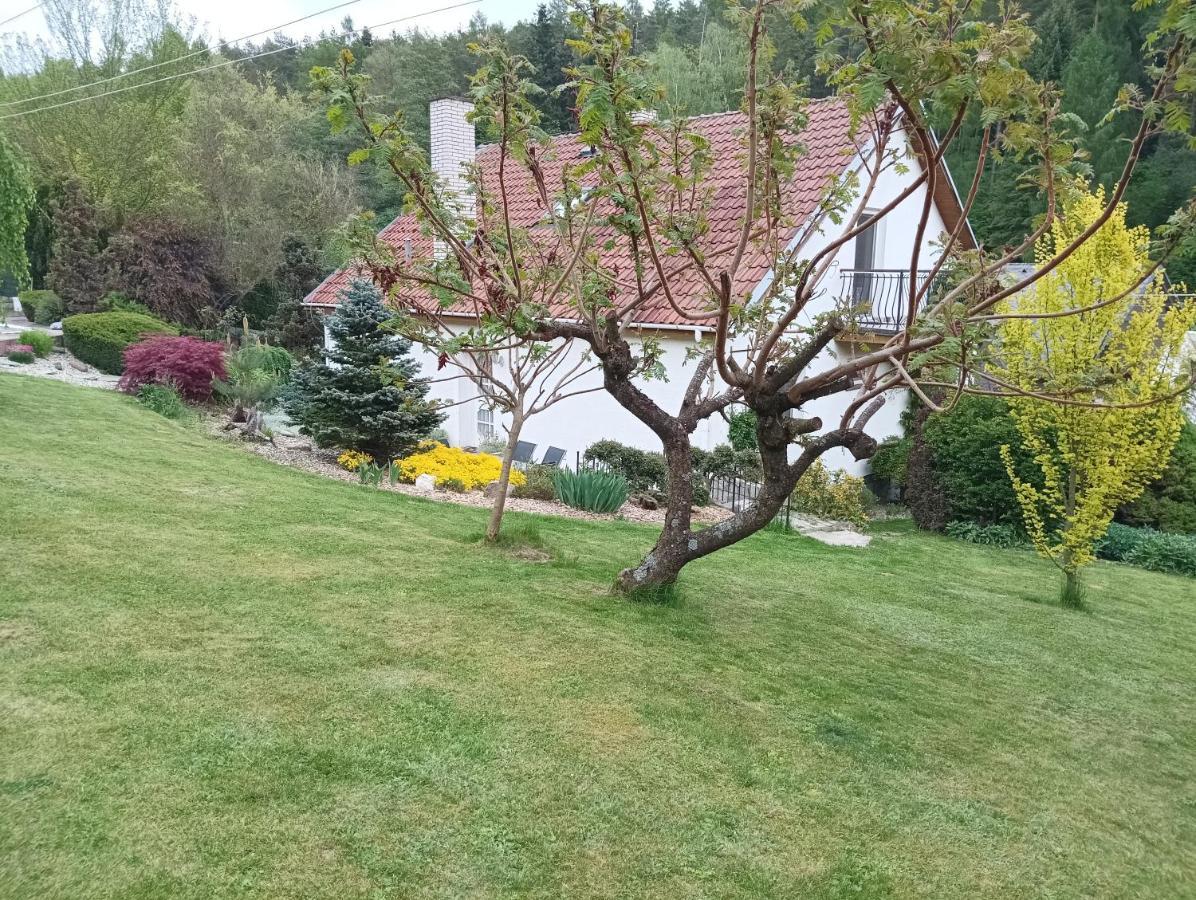 Ubytovani Iris Dolany  Kültér fotó